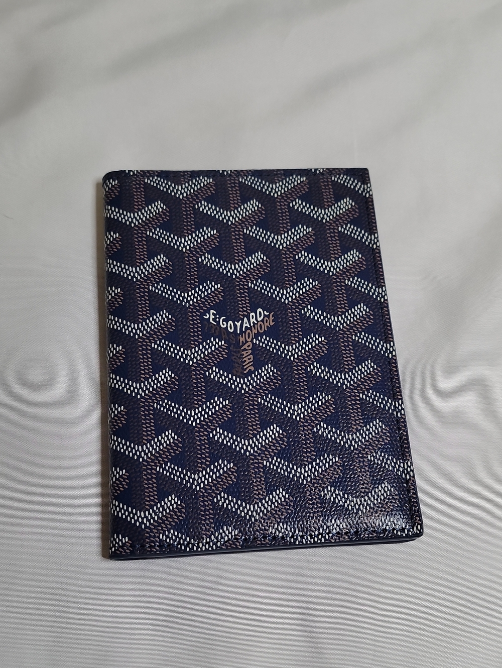Goyard Navy & White Goyardine Passport Cover